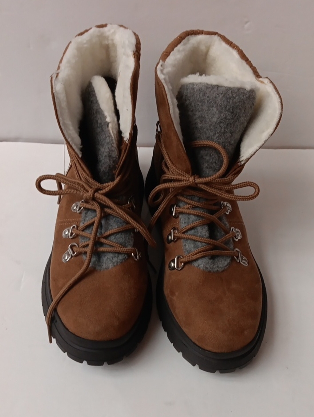 Hokus Pokus Cozy Faux Sherling Brown Suede Hiker Boots Size 9M EUC/ Like New